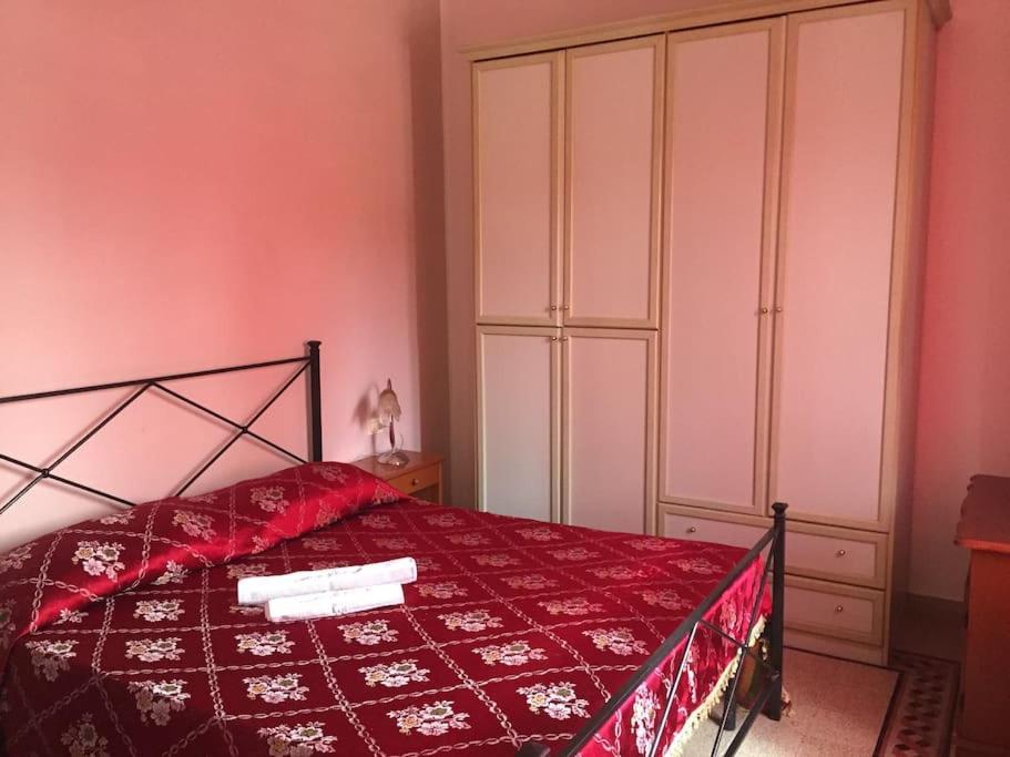 Fresco E Colorato Appartamentino In Narni Scalo Exterior foto